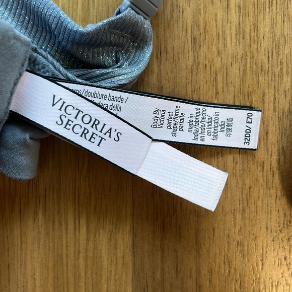 3 body by Victoria secret bras size 32 DD - Picture 6 of 8